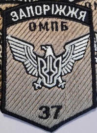37.jpg